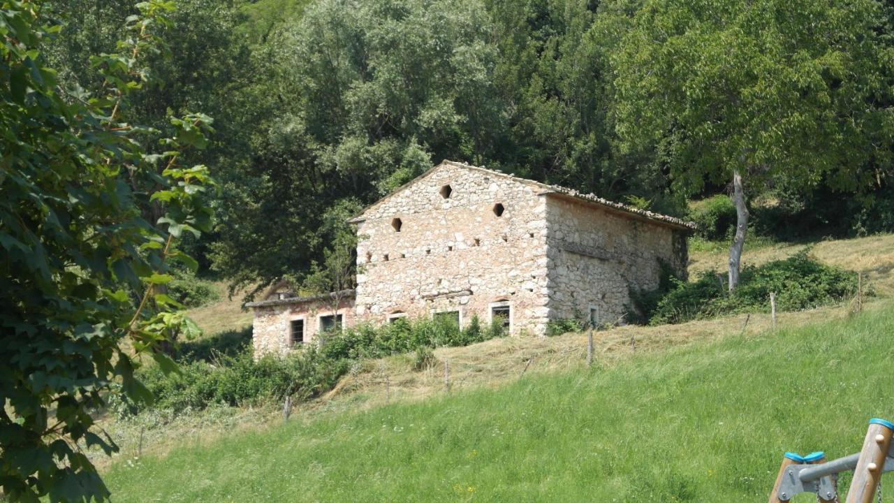 Agriturismo Fattoria Monte Baldo Vista Lago Caprino Veronese Kültér fotó