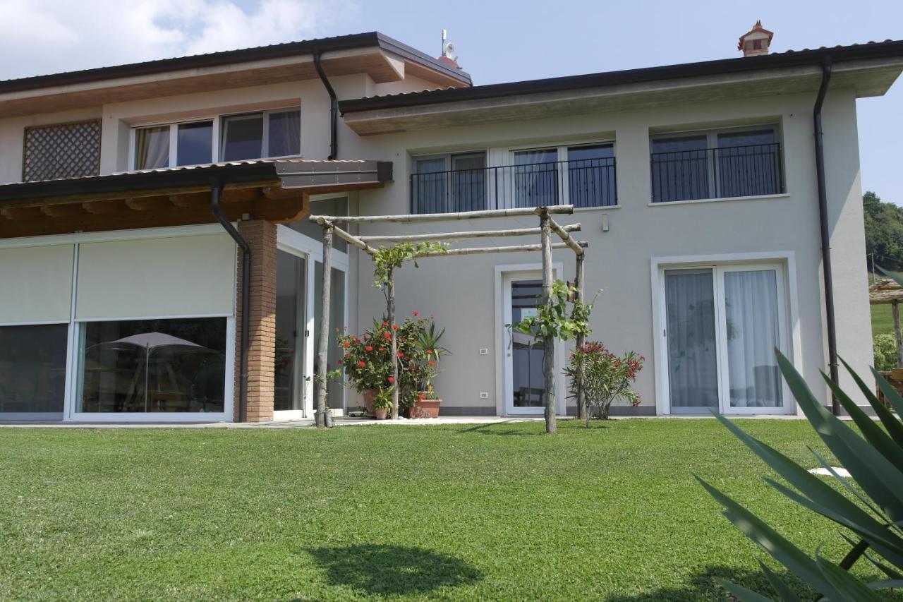 Agriturismo Fattoria Monte Baldo Vista Lago Caprino Veronese Kültér fotó
