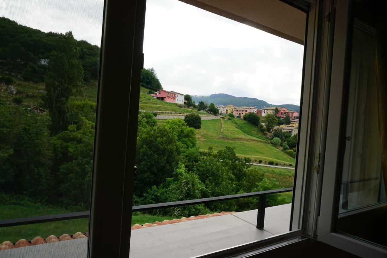 Agriturismo Fattoria Monte Baldo Vista Lago Caprino Veronese Kültér fotó