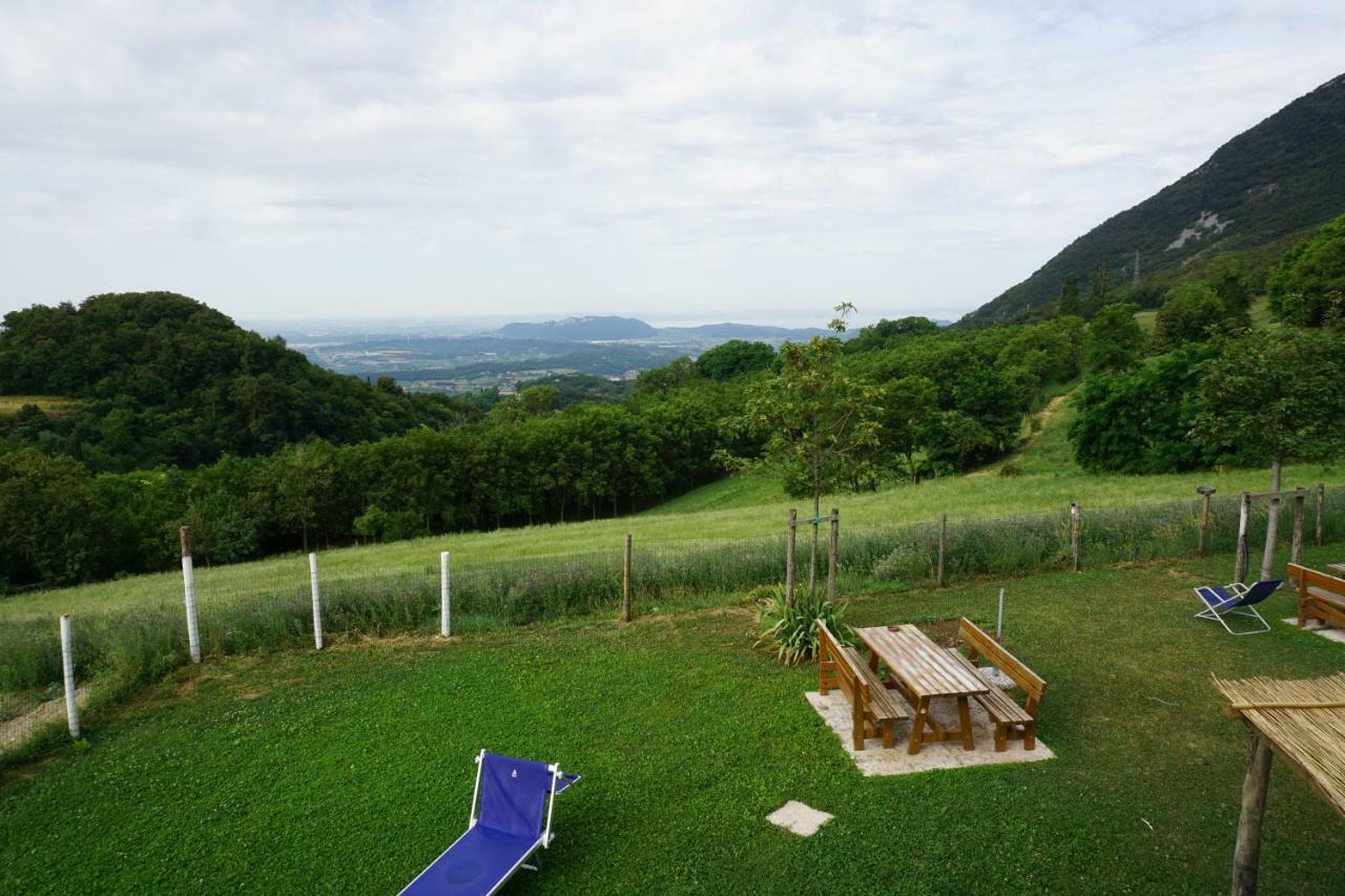 Agriturismo Fattoria Monte Baldo Vista Lago Caprino Veronese Kültér fotó