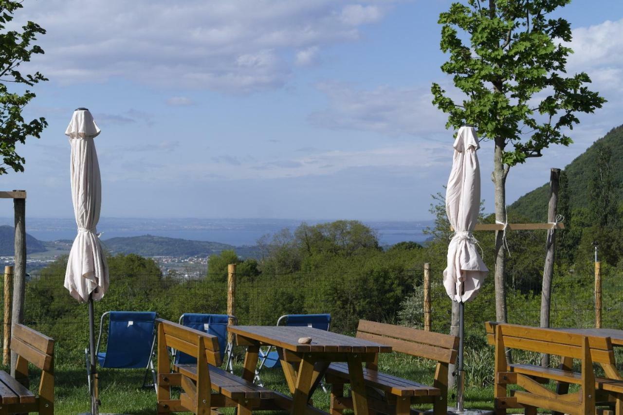 Agriturismo Fattoria Monte Baldo Vista Lago Caprino Veronese Kültér fotó